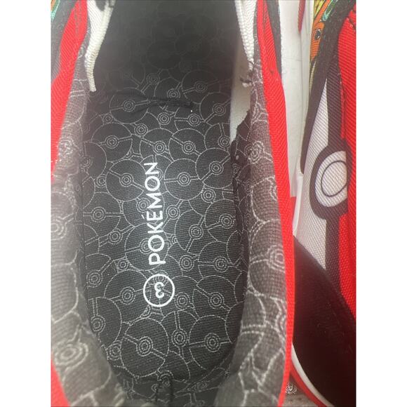 Pokémon Kids Slip On Shoes Size 3 - Picture 5 of 6